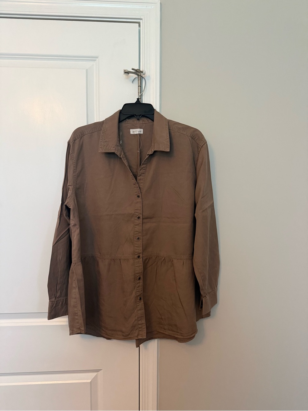 Westbound Brown Button-Front Women's Shirt